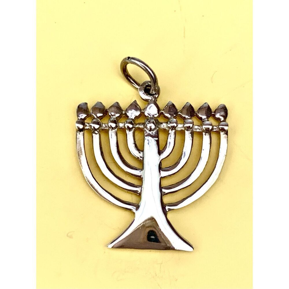 .925 Menorah Sterling Silver Jewelry Charm #vintage #stunning menorah